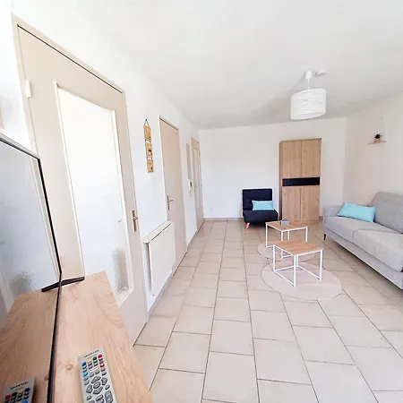 Apartamento Cosy - Clim, Wifi & Parking *