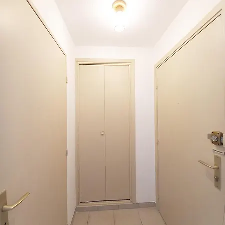 Apartamento Cosy - Clim, Wifi & Parking