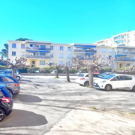 Apartamento Cosy - Clim, Wifi & Parking Fréjus